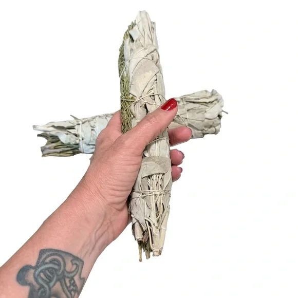 Large White Sage & Cedar Smudge Sticks (2-Pack) | Cleansing Ritual Spiritual - Picture 1 of 7